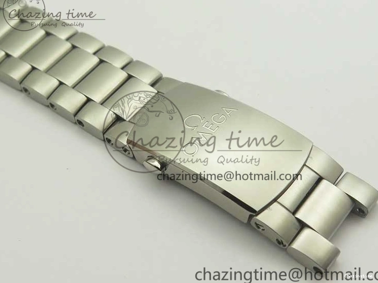 0428 Planet Ocean 2016 43.5mm SS Blue Bezel OM 1:1 Best Edition Blue Dial on SS Bracelet A8900 V WellDesigned 8029